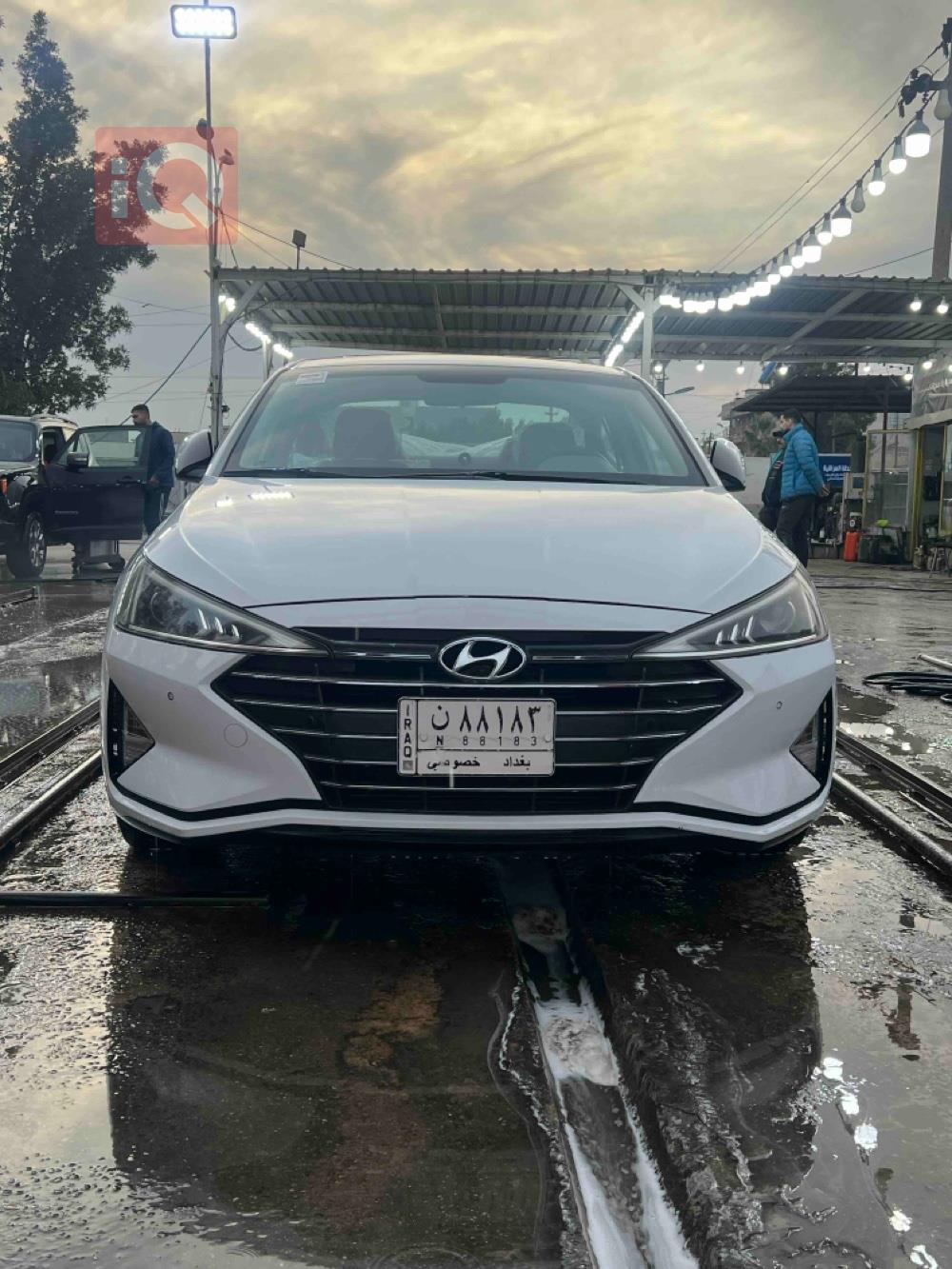 هیوندای ئەلەنترا